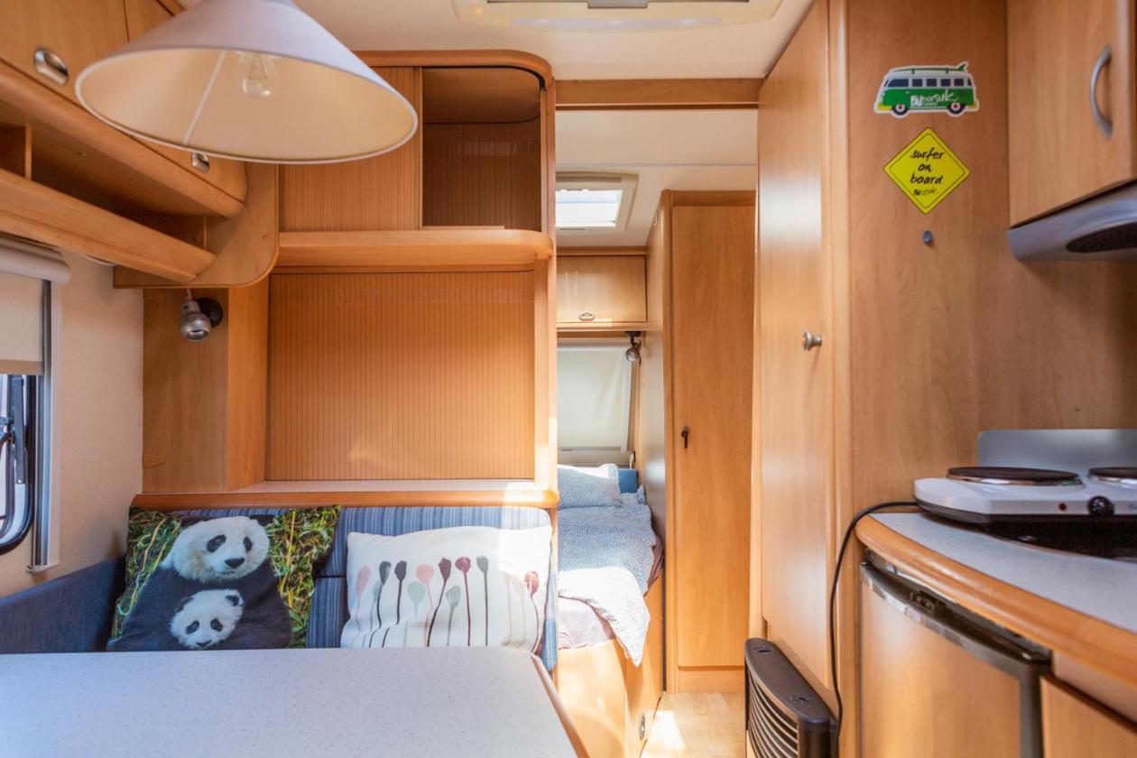Camping Molo Surf Spot ヤスタルニャ エクステリア 写真