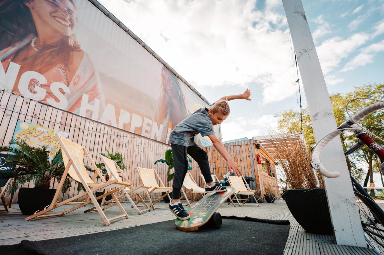 Camping Molo Surf Spot ヤスタルニャ エクステリア 写真